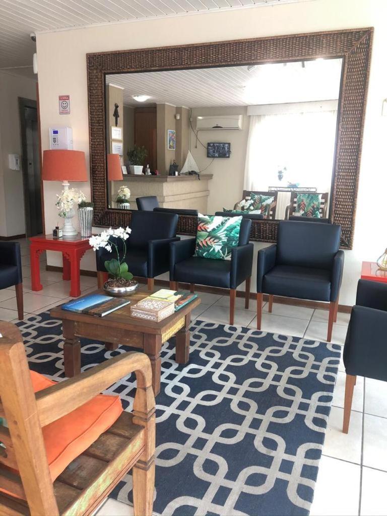 Lancamento Porto De Canasvieiras Hotel Florianópolis